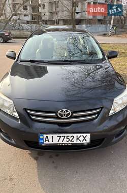 Седан Toyota Corolla 2008 в Києві