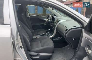 Седан Toyota Corolla 2012 в 