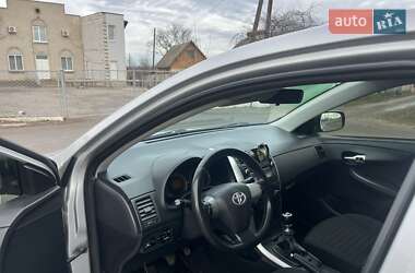 Седан Toyota Corolla 2012 в 