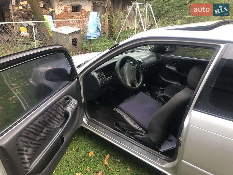 Седан Toyota Corolla 1996 в Перемышлянах фото 12 Седан Toyota Corolla 1996 в Перемышлянах