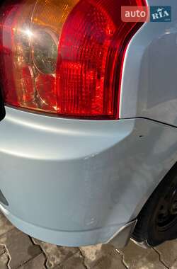 Хетчбек Toyota Corolla 2006 в 