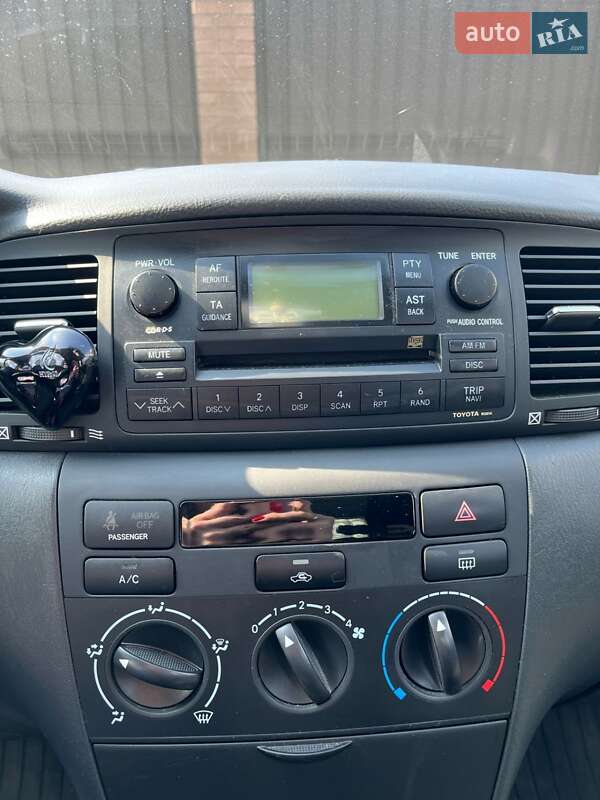 Хэтчбек Toyota Corolla 2006 в Полтаве