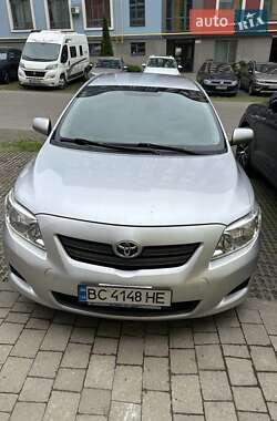 Седан Toyota Corolla 2008 в Львове