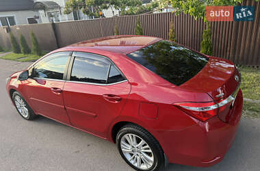 Седан Toyota Corolla 2014 в 