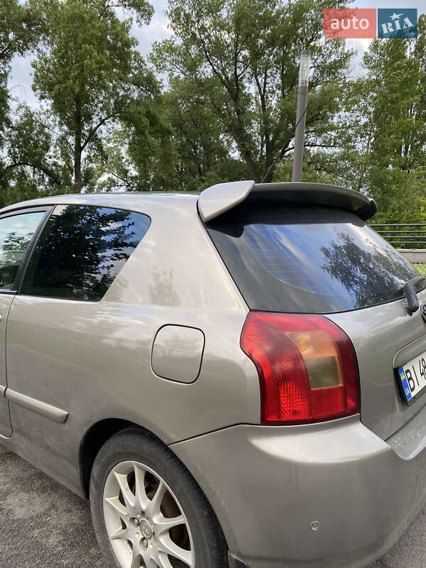 Хетчбек Toyota Corolla 2003 в Дніпрі