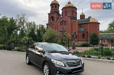Седан Toyota Corolla 2008 в Кривом Роге