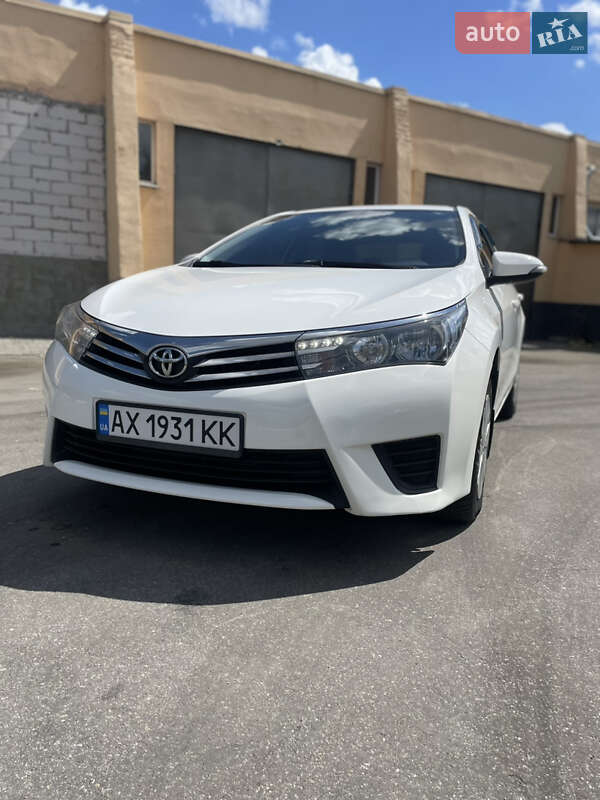 Toyota Corolla 2014