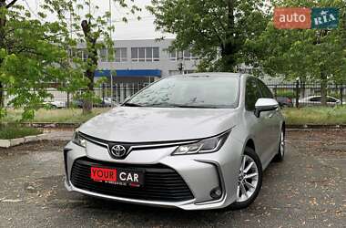Седан Toyota Corolla 2020 в Києві