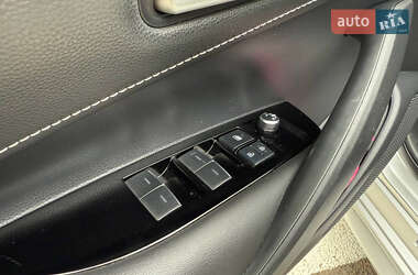 Хэтчбек Toyota Corolla 2019 в 