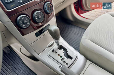 Седан Toyota Corolla 2008 в 
