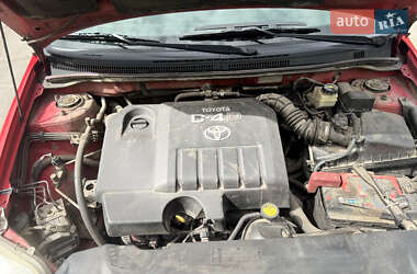 Універсал Toyota Corolla 2005 в 