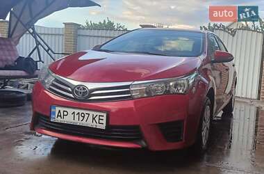 Седан Toyota Corolla 2013 в Вольнянске