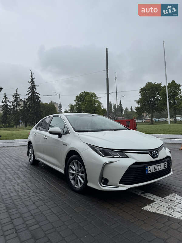 Седан Toyota Corolla 2019 в Києві