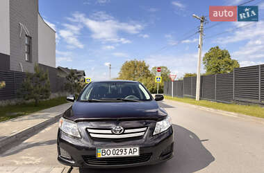 Седан Toyota Corolla 2009 в 