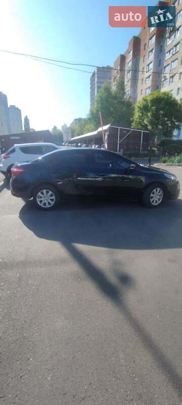 Седан Toyota Corolla 2014 в Одесі