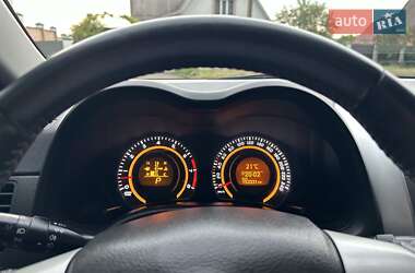 Седан Toyota Corolla 2010 в 