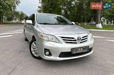 Седан Toyota Corolla 2010 в 