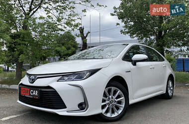 Седан Toyota Corolla 2020 в 