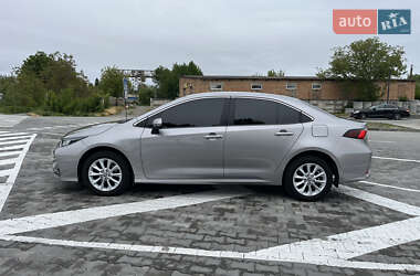 Седан Toyota Corolla 2021 в 