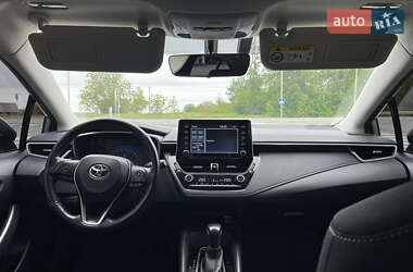 Седан Toyota Corolla 2021 в 