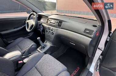 Седан Toyota Corolla 2002 в 