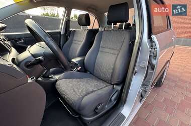 Седан Toyota Corolla 2002 в 