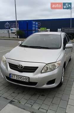 Седан Toyota Corolla 2008 в Ивано-Франковске