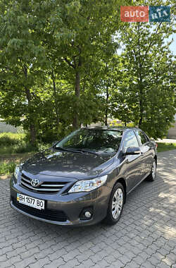 Седан Toyota Corolla 2010 в Одесі