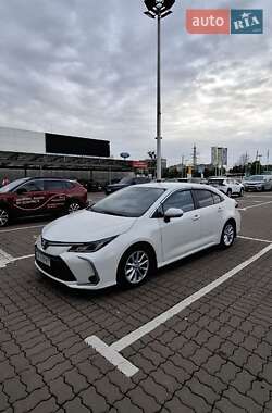 Седан Toyota Corolla 2020 в 