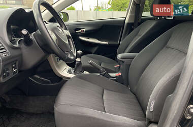 Седан Toyota Corolla 2007 в 