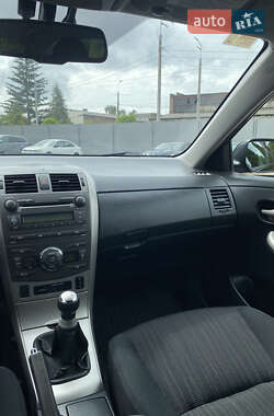 Седан Toyota Corolla 2007 в 