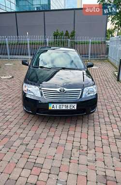 Седан Toyota Corolla 2006 в Києві
