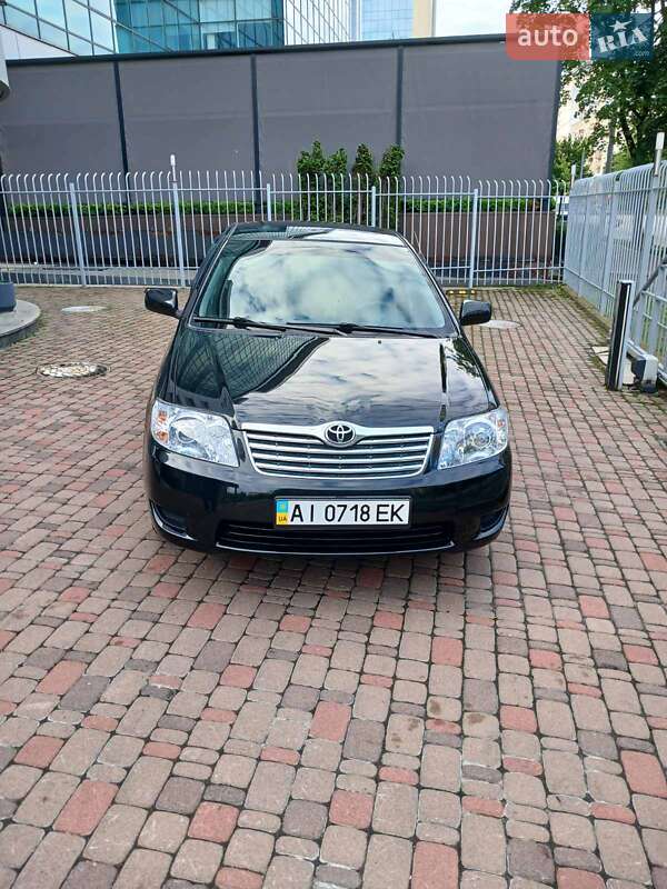Седан Toyota Corolla 2006 в 