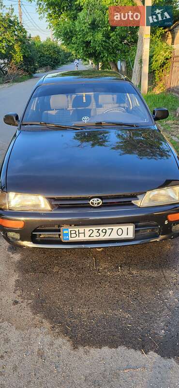 Лифтбек Toyota Corolla 1994 в 