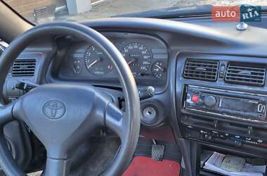 Лифтбек Toyota Corolla 1994 в 