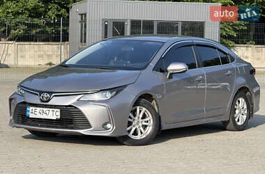 Седан Toyota Corolla 2020 в Львові