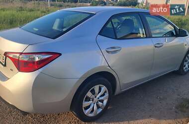 Седан Toyota Corolla 2016 в 