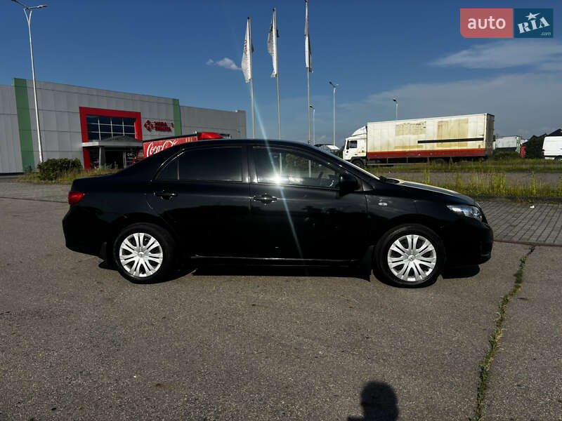 Седан Toyota Corolla 2007 в Тячеві