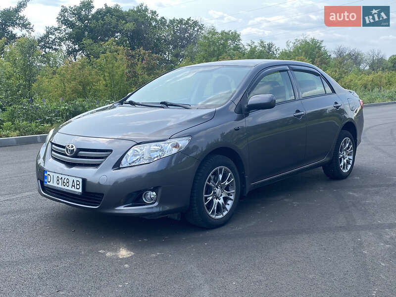 Седан Toyota Corolla 2007 в 