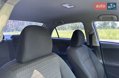 Седан Toyota Corolla 2012 в 
