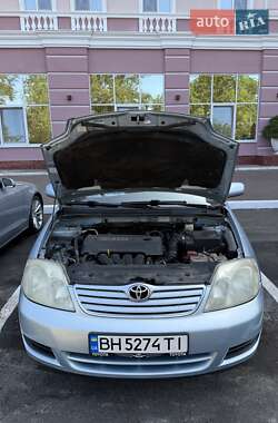 Седан Toyota Corolla 2005 в 