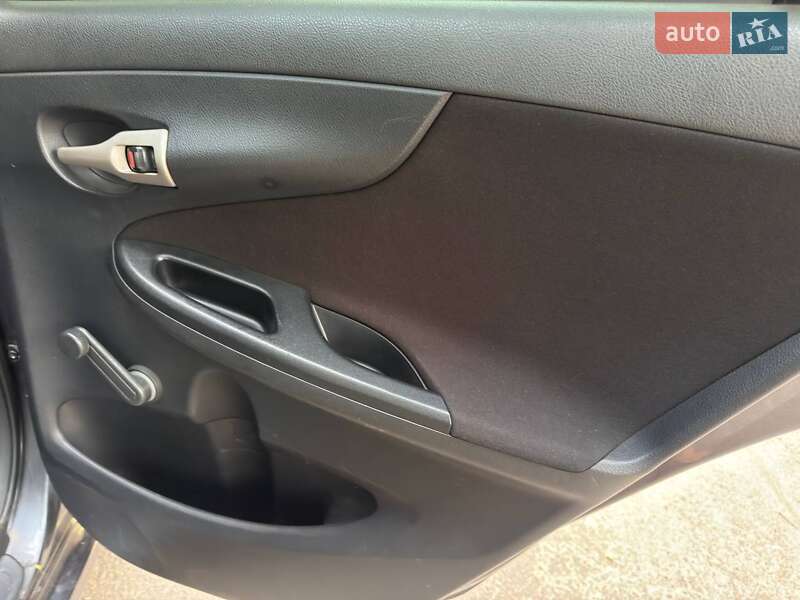 Седан Toyota Corolla 2008 в Ахтырке фото 25 Седан Toyota Corolla 2008 в Ахтырке