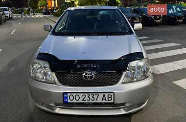 Седан Toyota Corolla 2003 в Києві