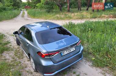 Седан Toyota Corolla 2019 в 