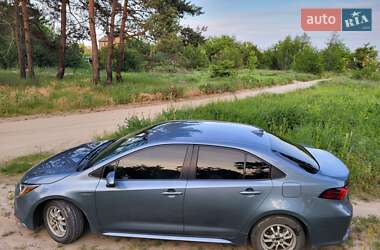 Седан Toyota Corolla 2019 в 