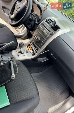 Седан Toyota Corolla 2008 в Харькове