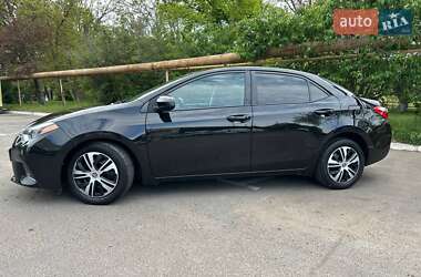 Седан Toyota Corolla 2015 в Одесі