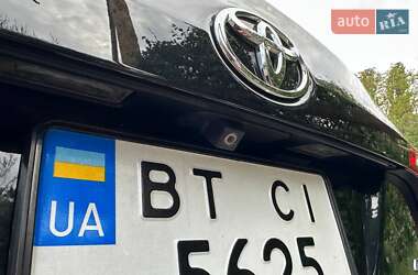 Седан Toyota Corolla 2015 в 