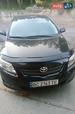 Седан Toyota Corolla 2009 в Львове