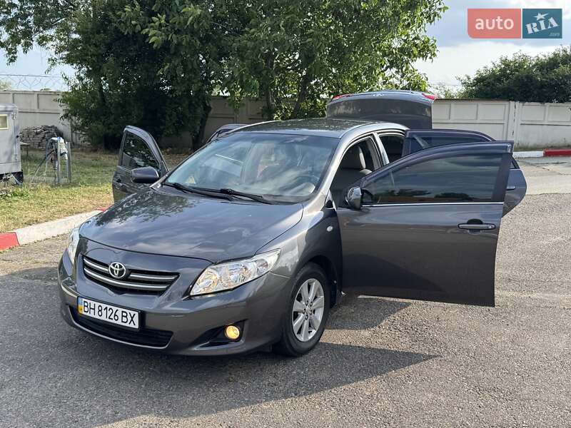 Седан Toyota Corolla 2008 в Одесі